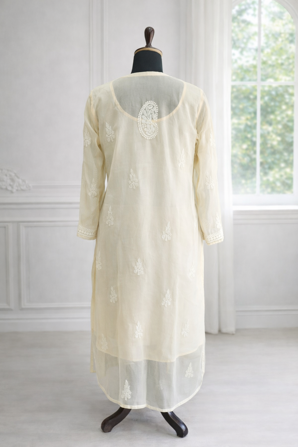Jeenas kurta