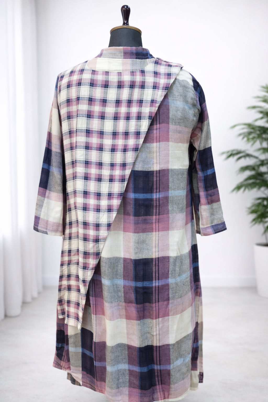 Jeenas Kurta