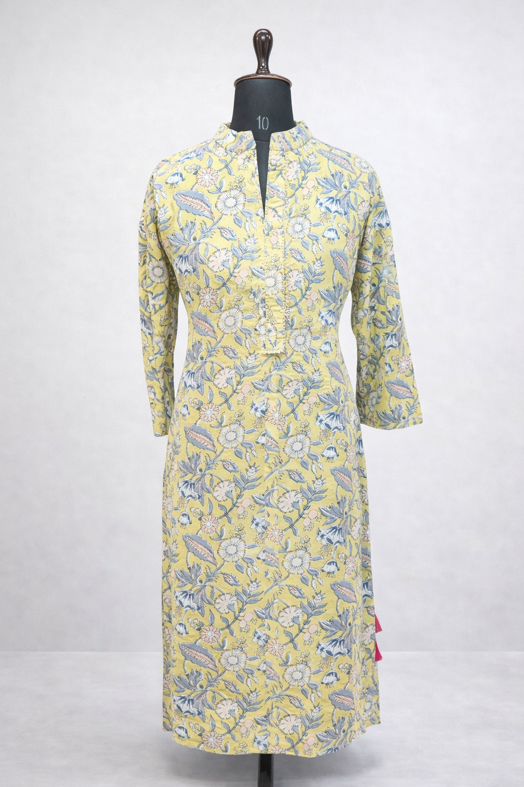 Jeenas Kurta