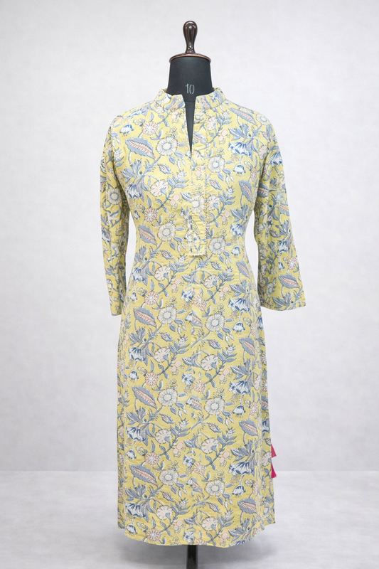 Jeenas Kurta