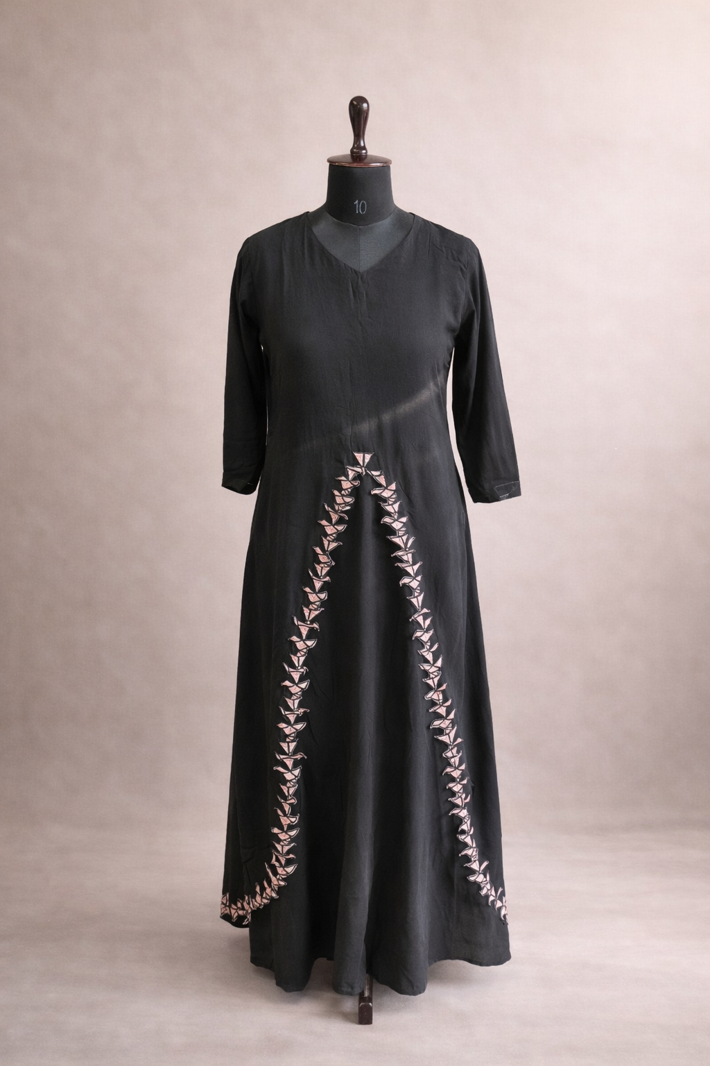 jeenas black suit