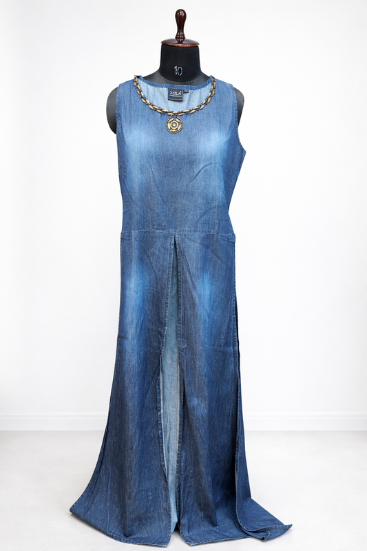 Jeenas Gown
