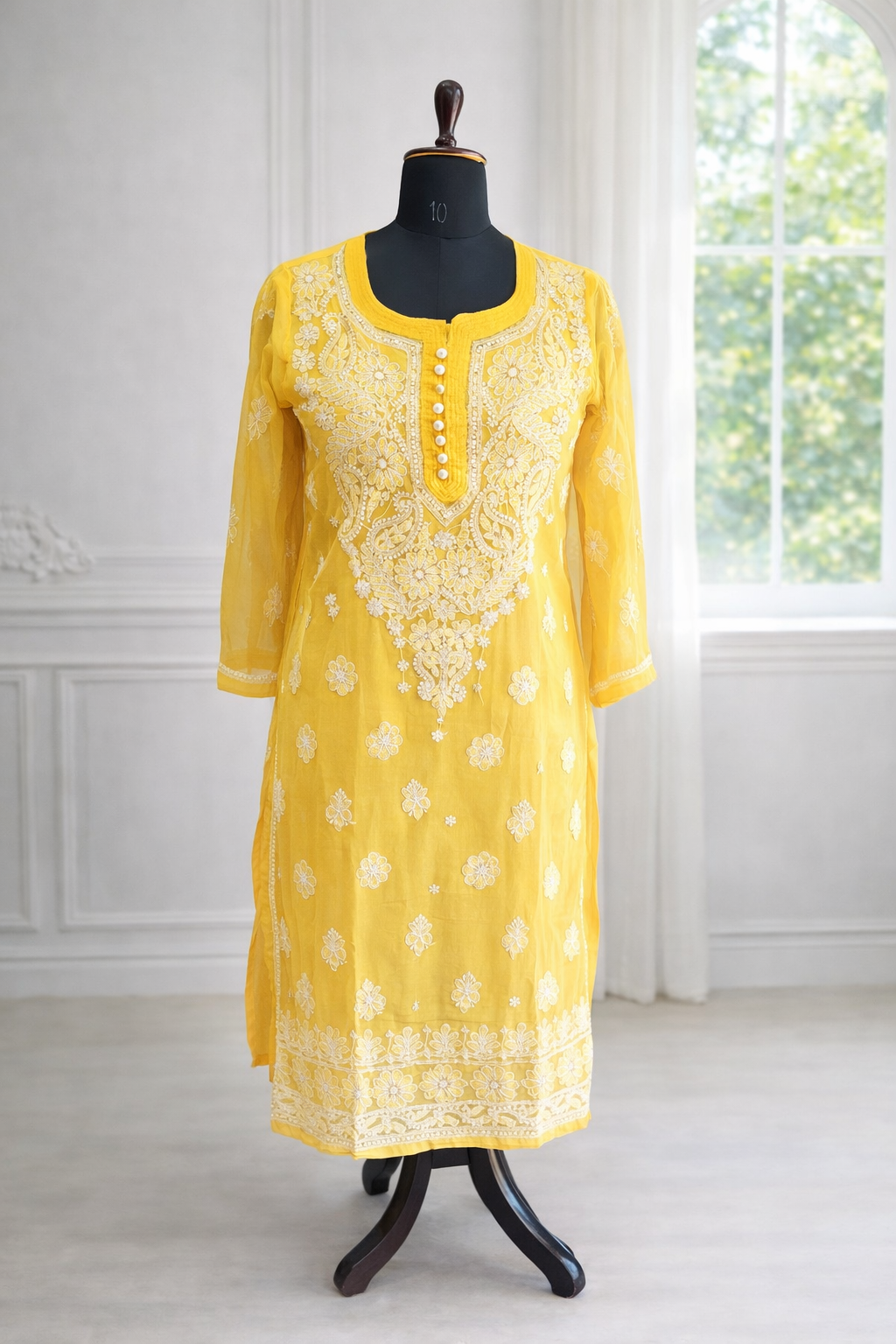 Jeenas kurta
