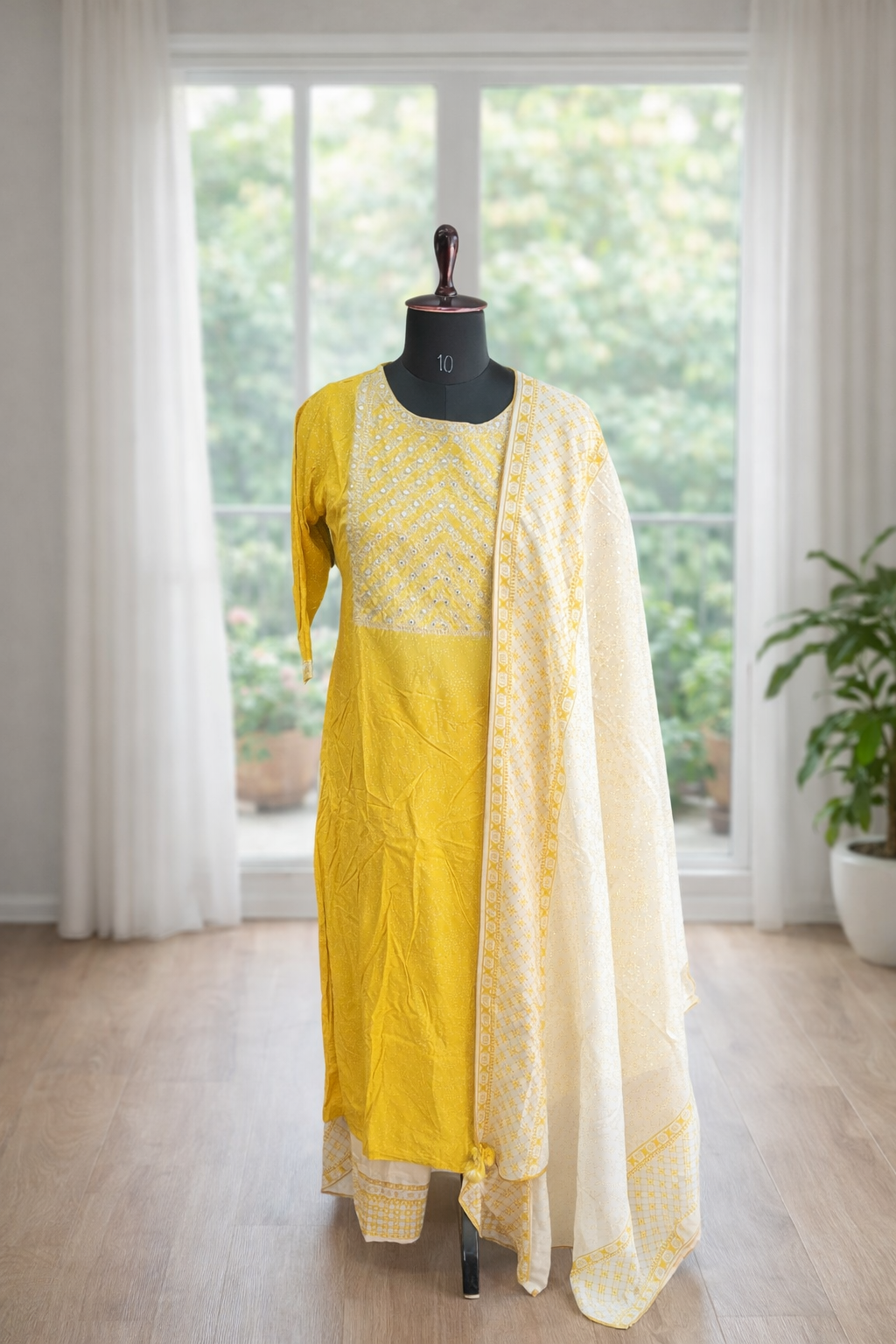 jeenas dupatta set