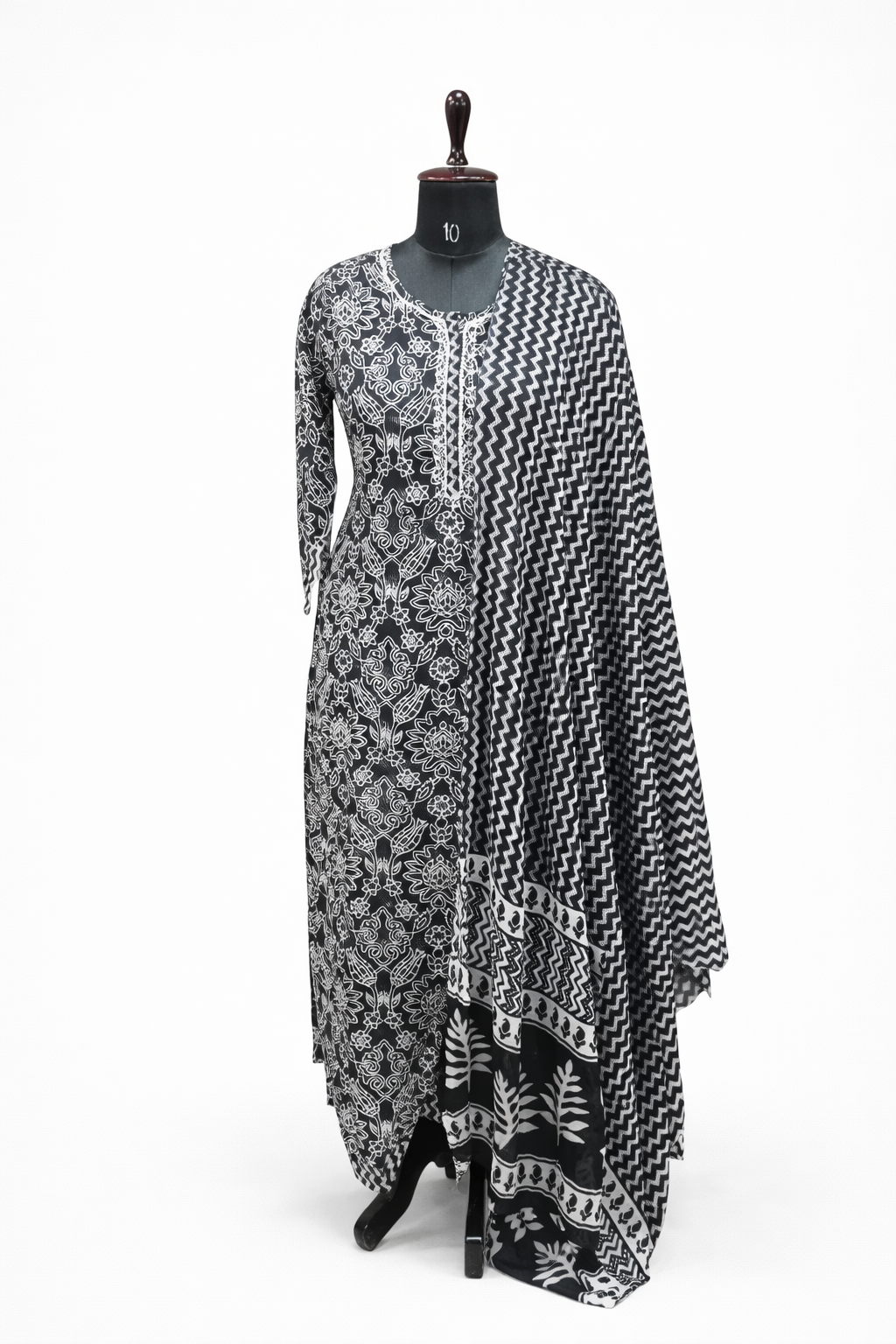 jeenas dupatta set