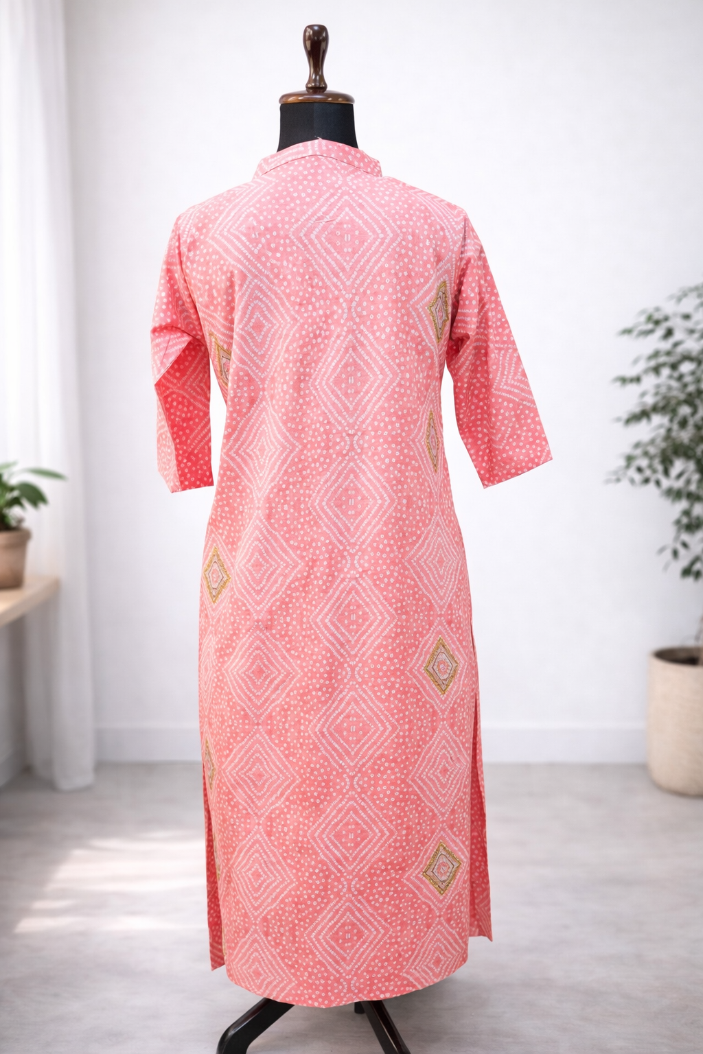 Jeenas Kurta