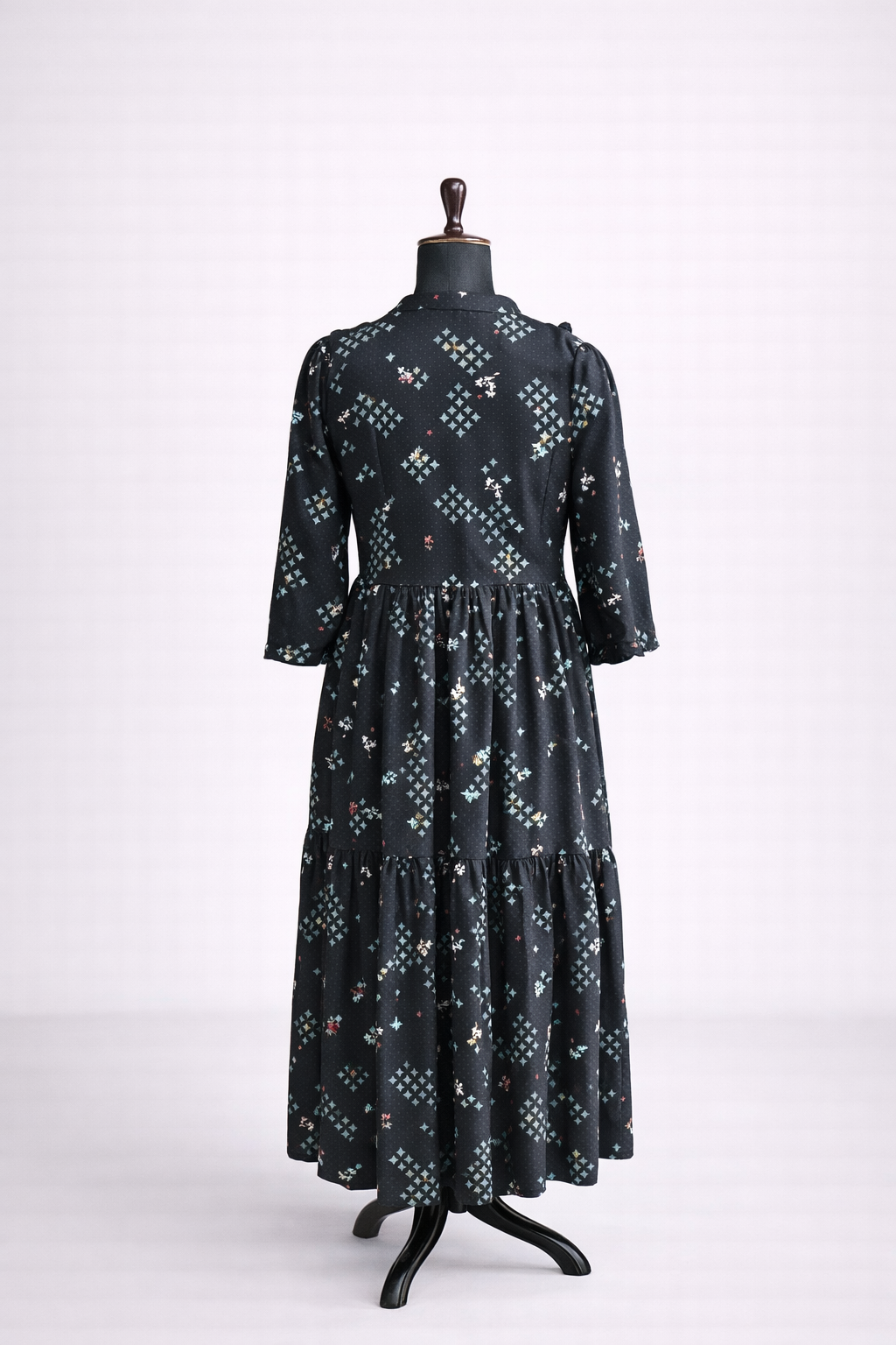 Jeenas black printed  Kurta