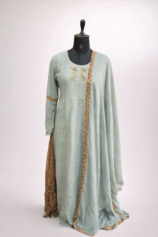 Jeenas dupatta set
