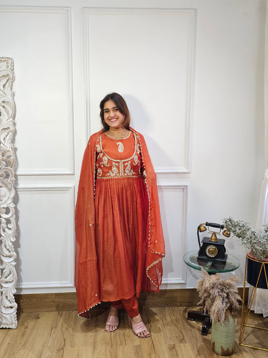 Jeenas anarkali long slited suit set