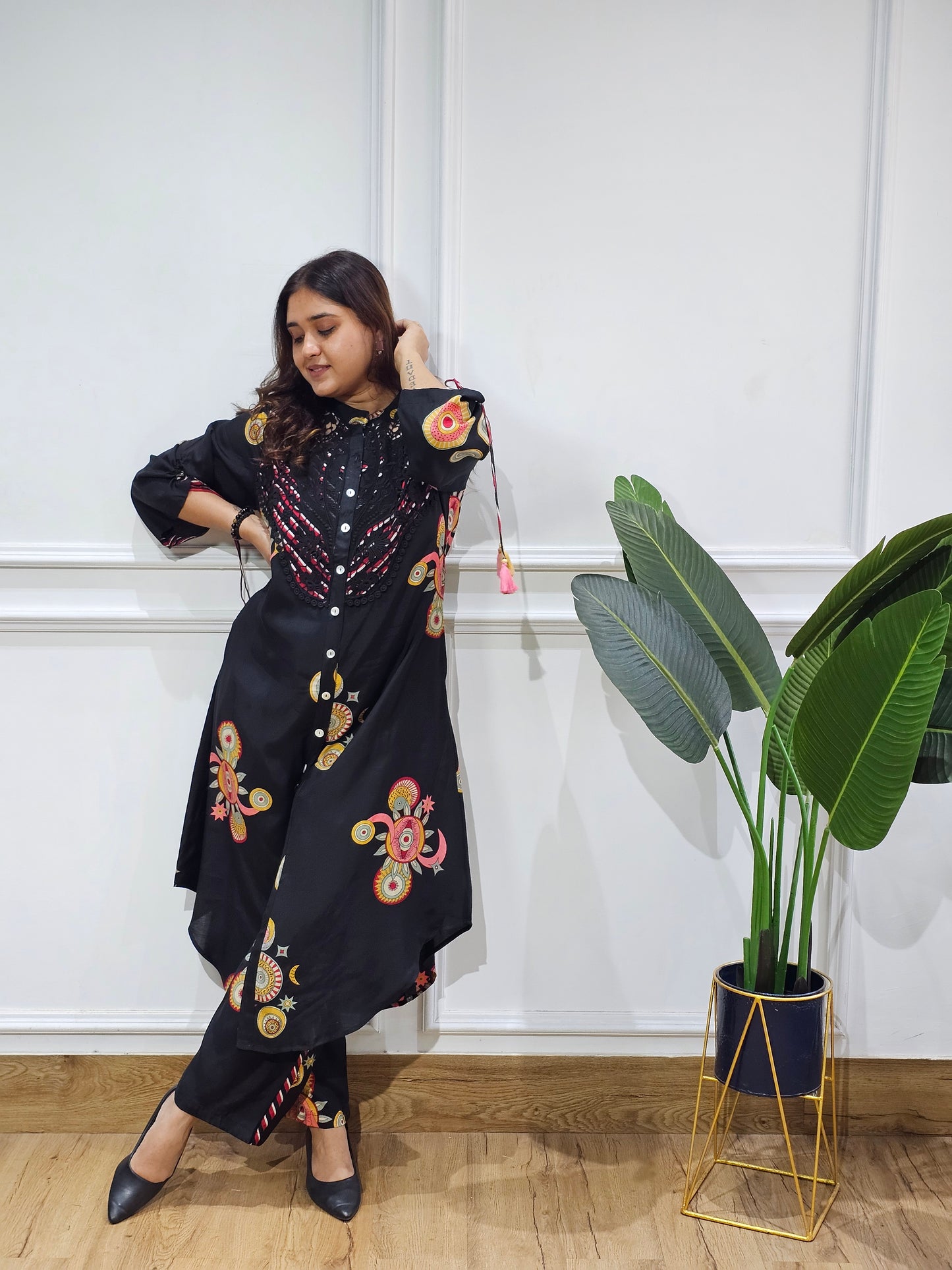 Jeenas digital black pant kurta