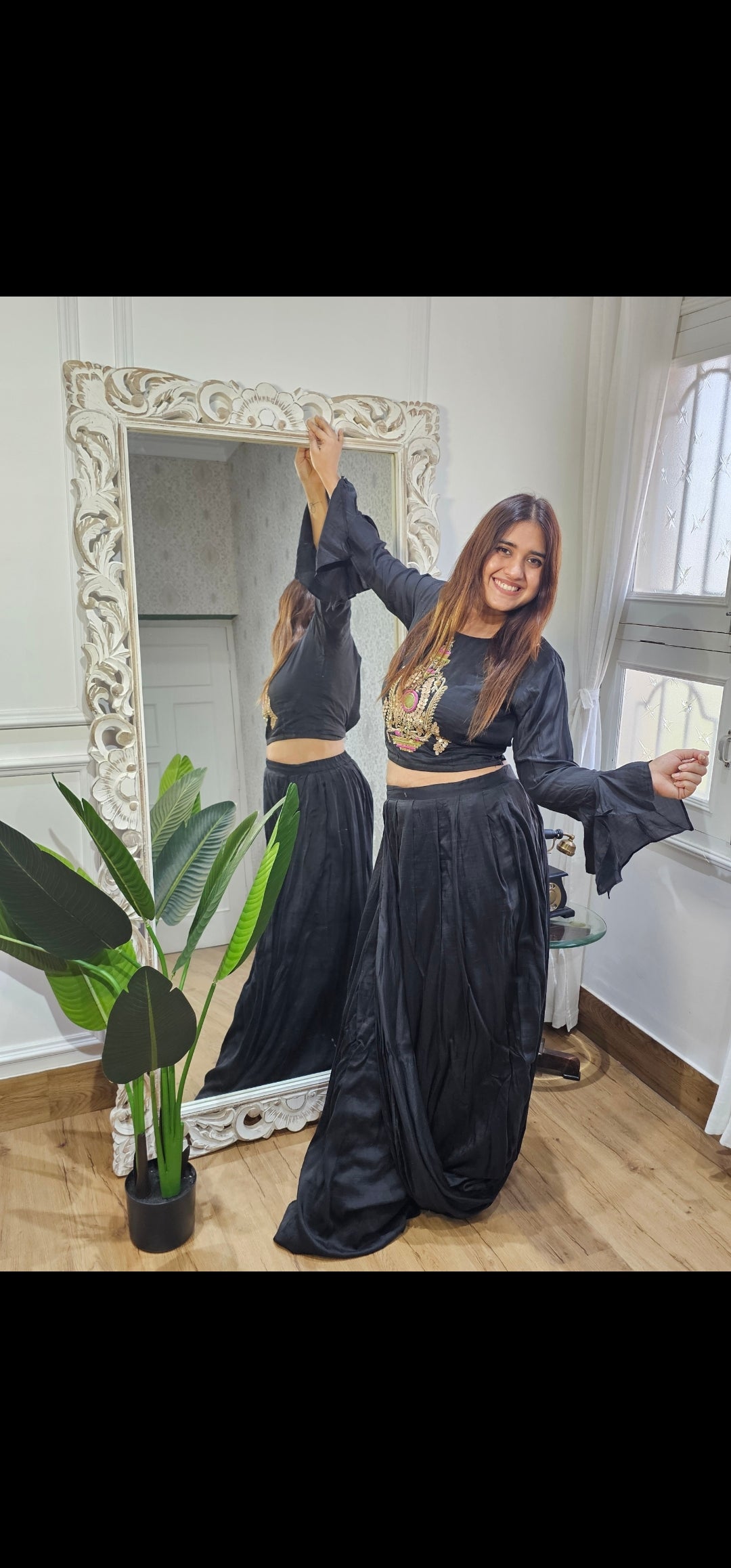 Jeenas black cordset