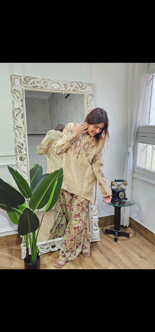 Jeenas karachi cordset