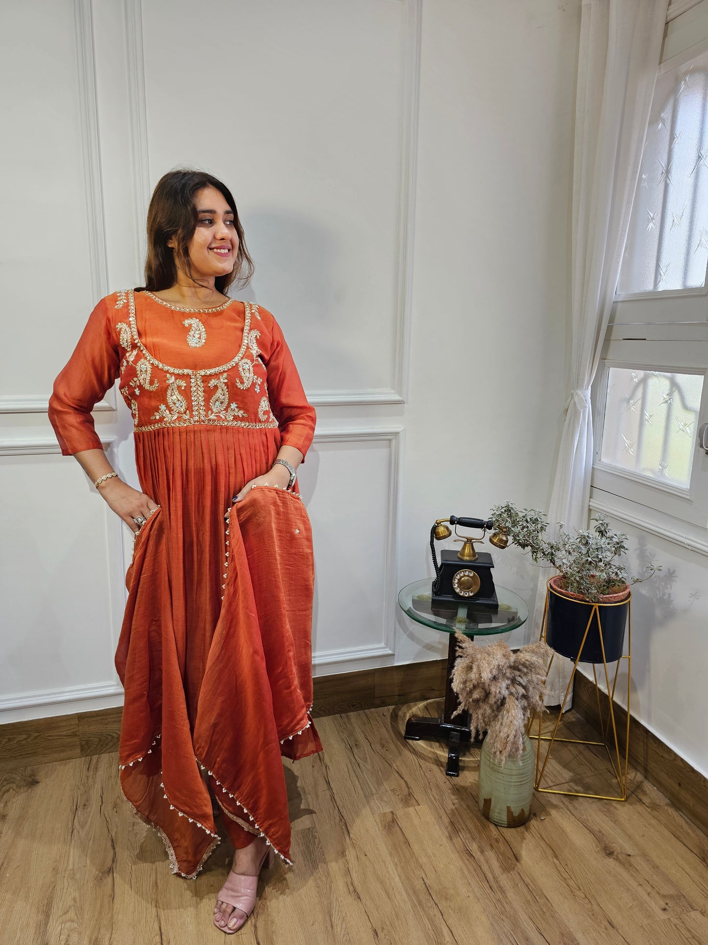 Jeenas anarkali long slited suit set