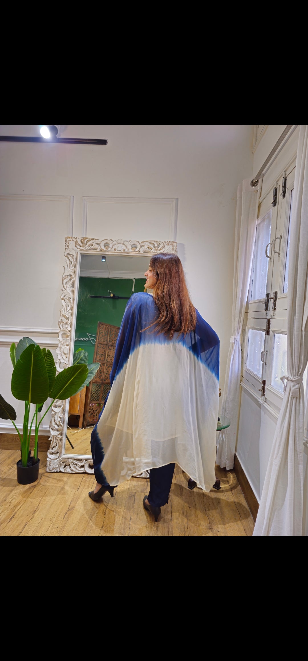 Jeenas pure organza kaftan